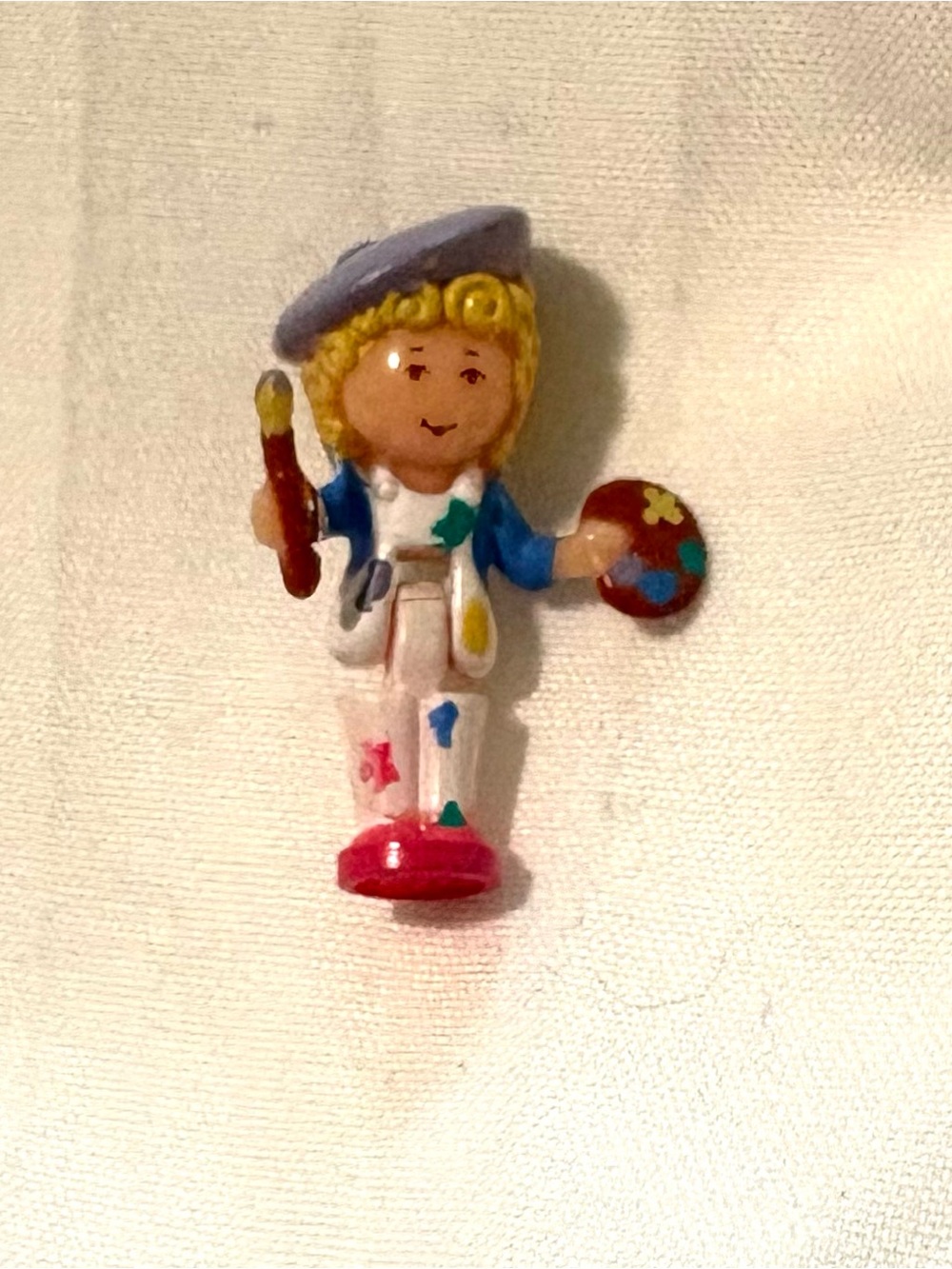 Polly Pocket Pretty Picture Locket Doll Only, 1992 by Blue Bird